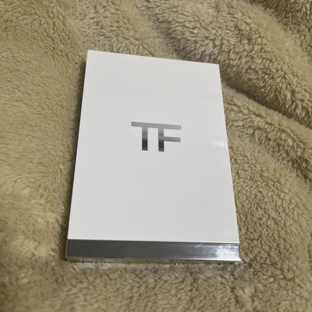 【美品】トムフォード　ソレイユ アイ カラー クォード2025シャレー ミンク