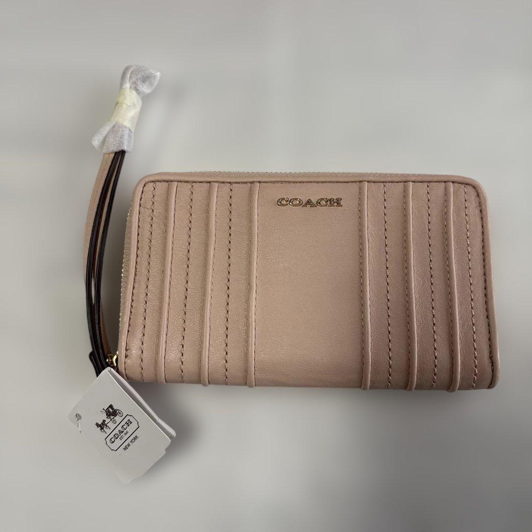 新品　未使用品　COACH コーチ　ウォレット　長財布 ピンク　箱付き