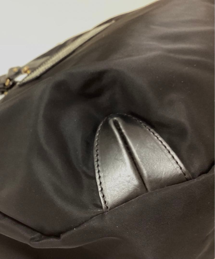 Felisi フェリージ　サークルバッグ　ブラック　ハンドバッグ