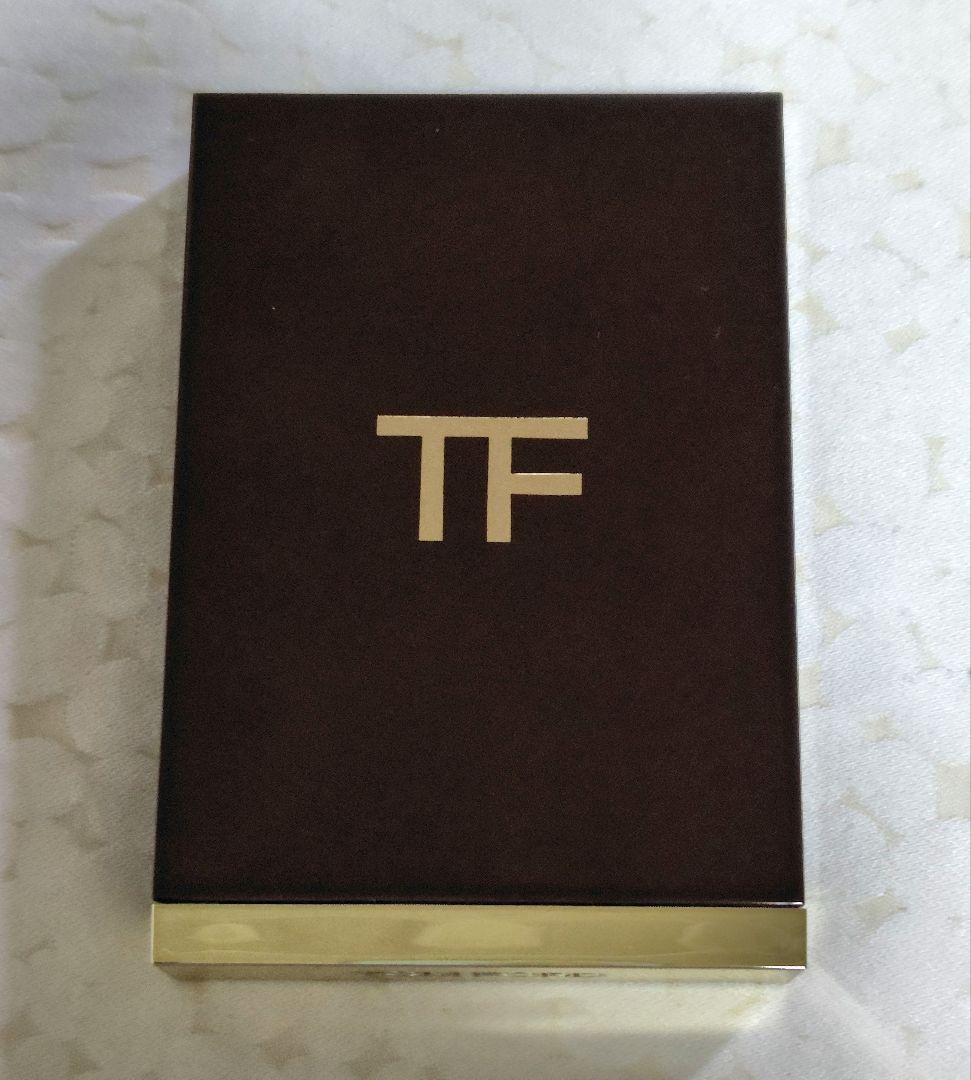 トムフォード アイカラークォード 27 メテオリック 美品