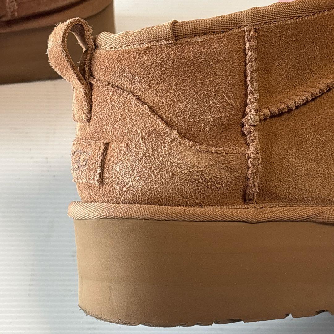 美品⭐︎UGG クラシックウルトラミニプラットフォーム　チェスナット22.0㎝