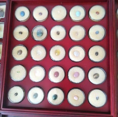 三NAKA-NAKA三 ディアゴスティー二　隔週間　トレジャー·ストーン