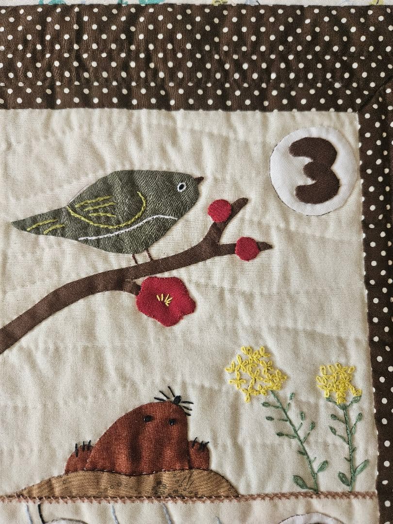 ✨1年間のカレンダー✨パッチワークタペストリー