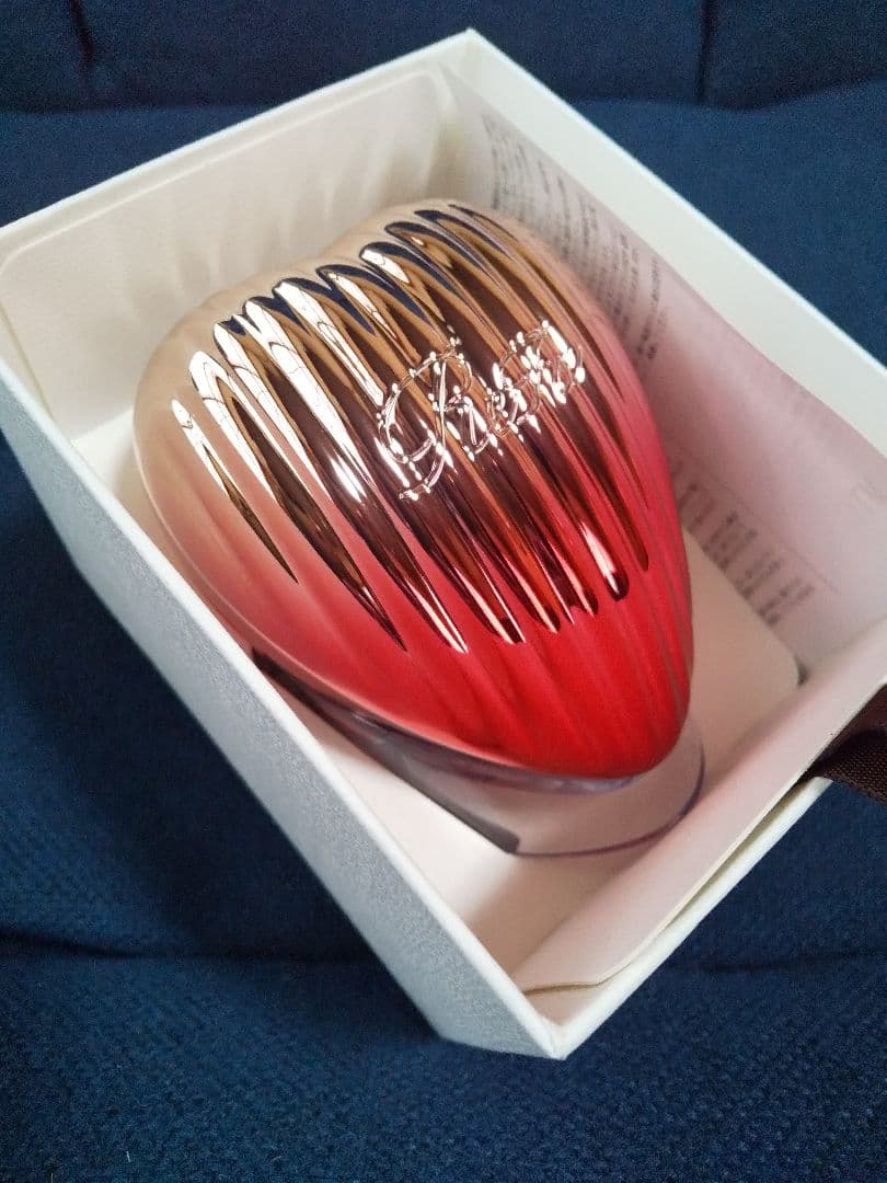 リファ　ハートブラシ　グラデーションピンク　新品未使用