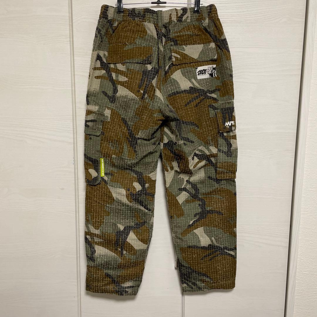 A BATHING APE カモ柄カーゴパンツ