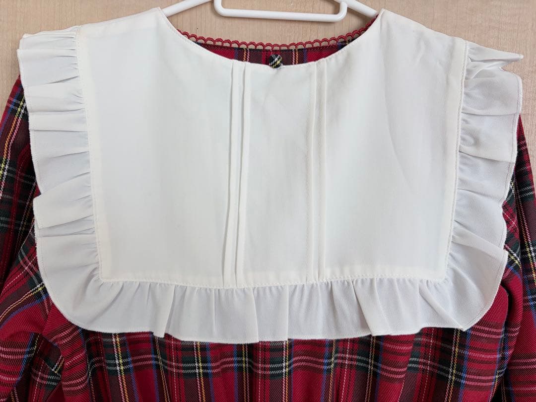 Amavel Dolly Holidayチェックティアードワンピース