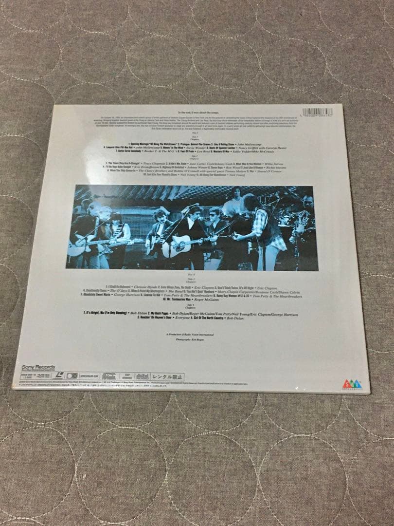 BOB DYLAN「30 〜トリビュート・コンサート」LD 未開封