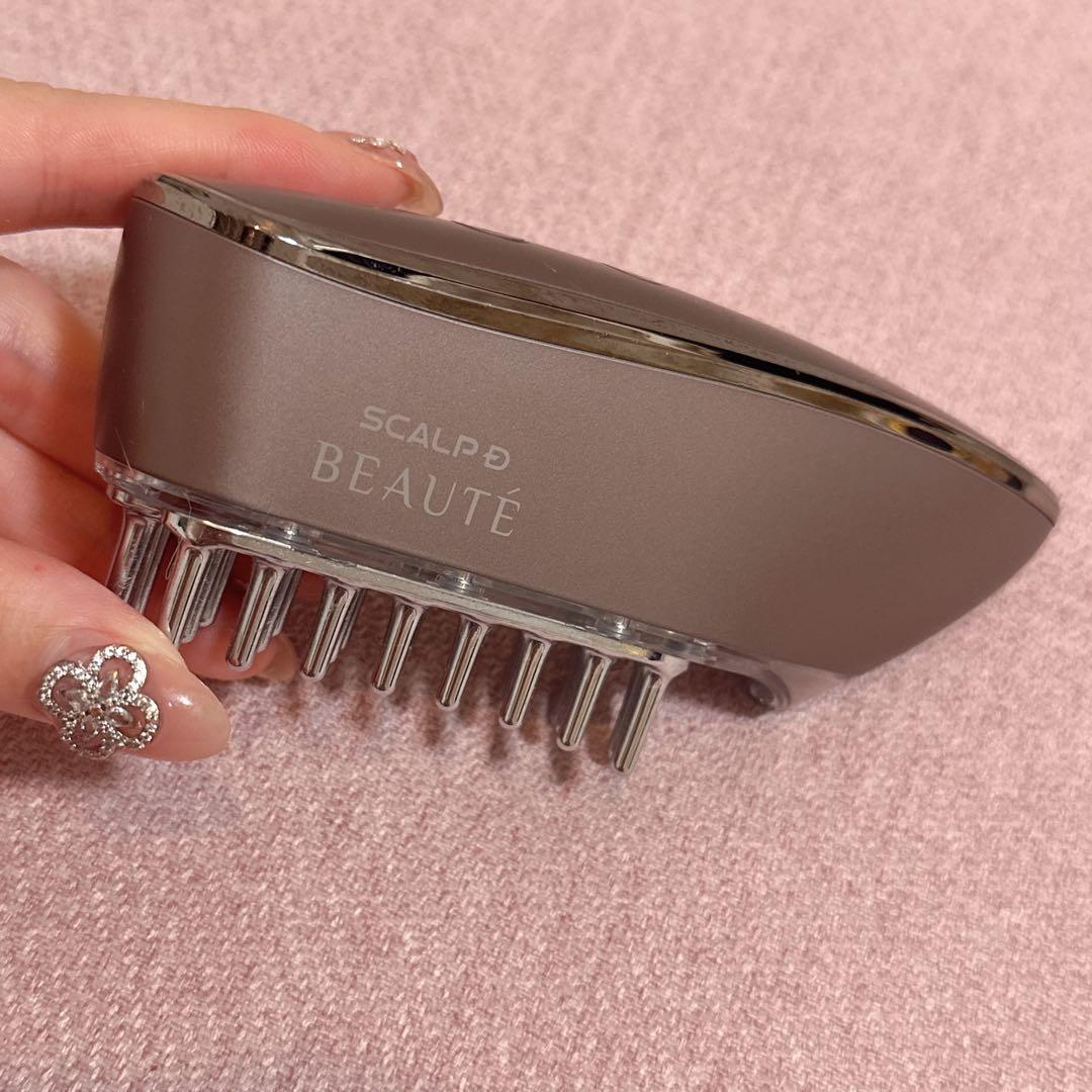 【値下げ】SCALP D BEAUTE EMSスカルプブラシ