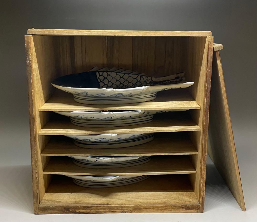 大明萬暦年製　明時代　景徳鎮　染付　魚皿　5客　Y3199