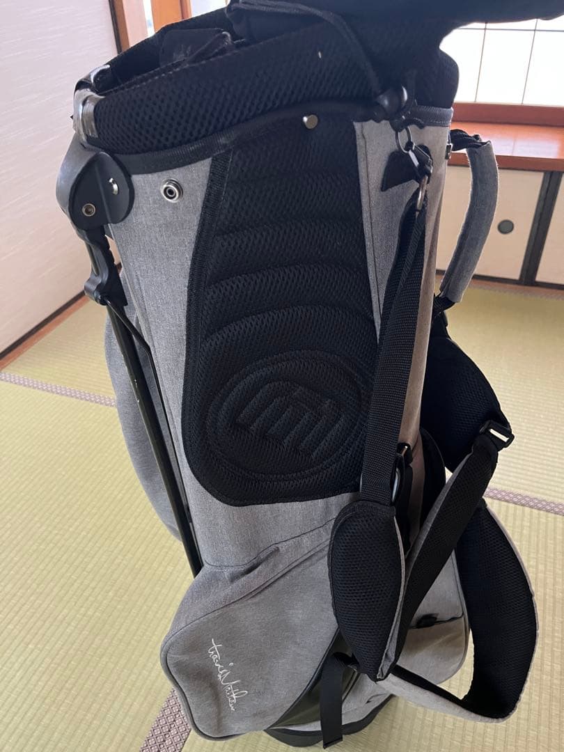 トラヴィスマシュー ゴルフセット一式 キャディバッグ＋ヘッドカバー多数