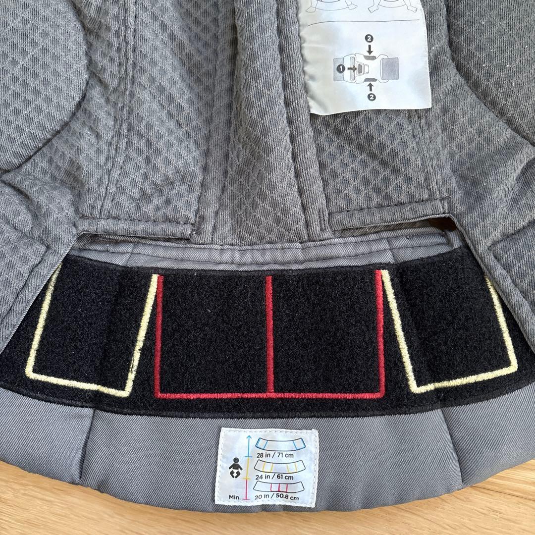 エルゴベビー　オムニブリーズ　グラファイトグレイ