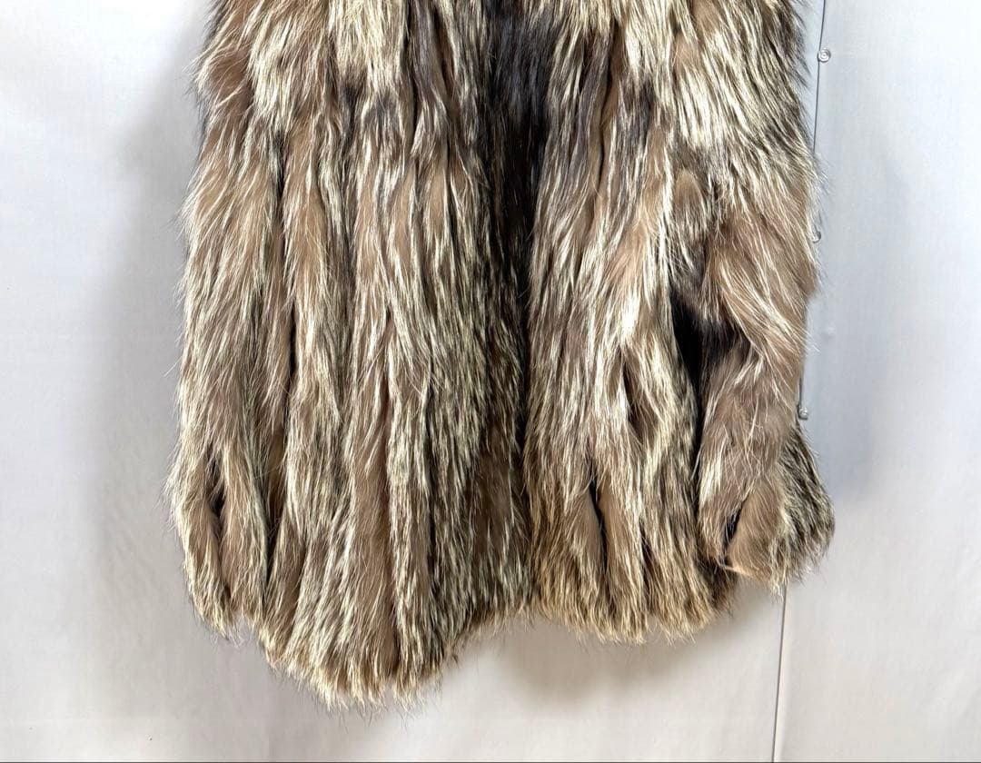 極肉厚SAGA FOX サガフォックス高級リアルファーコート　11