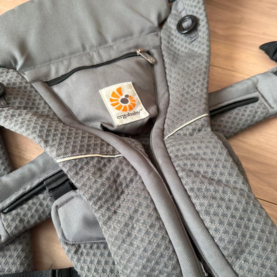 エルゴ ergobaby 抱っこ紐 オムニブリーズ グラファイトグレー