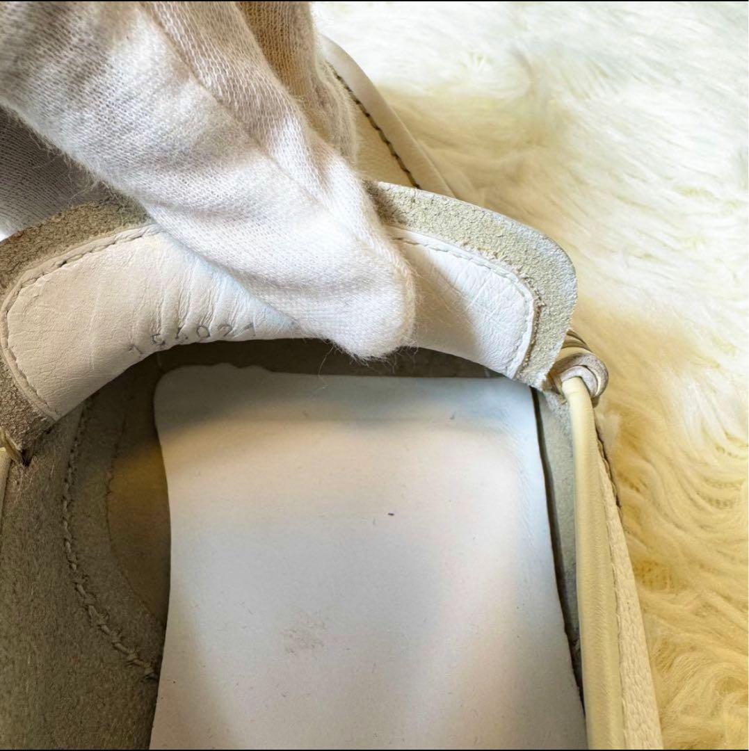GUCCI ホワイトレザー ローファー 24.5cm