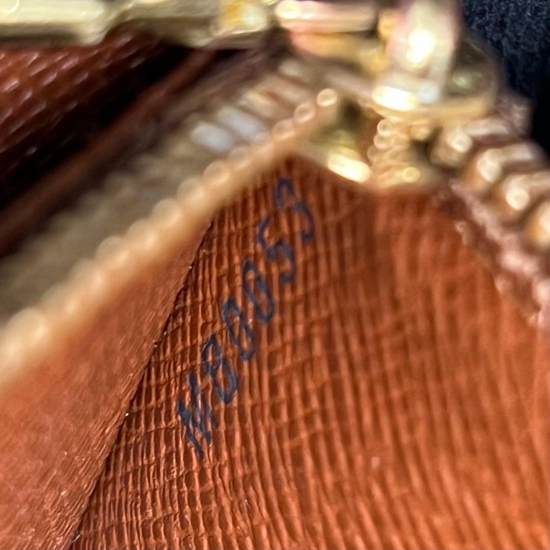 ルイヴィトン モノグラム ポルトフォイユ 旧型サラ M61725 二つ折財布