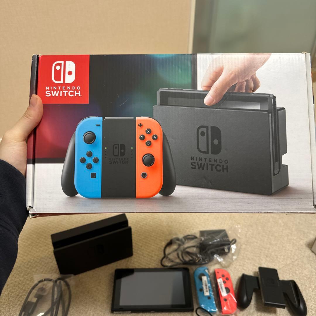 Nintendo Switch 本体 ネオンブルー・レッドジョイコン