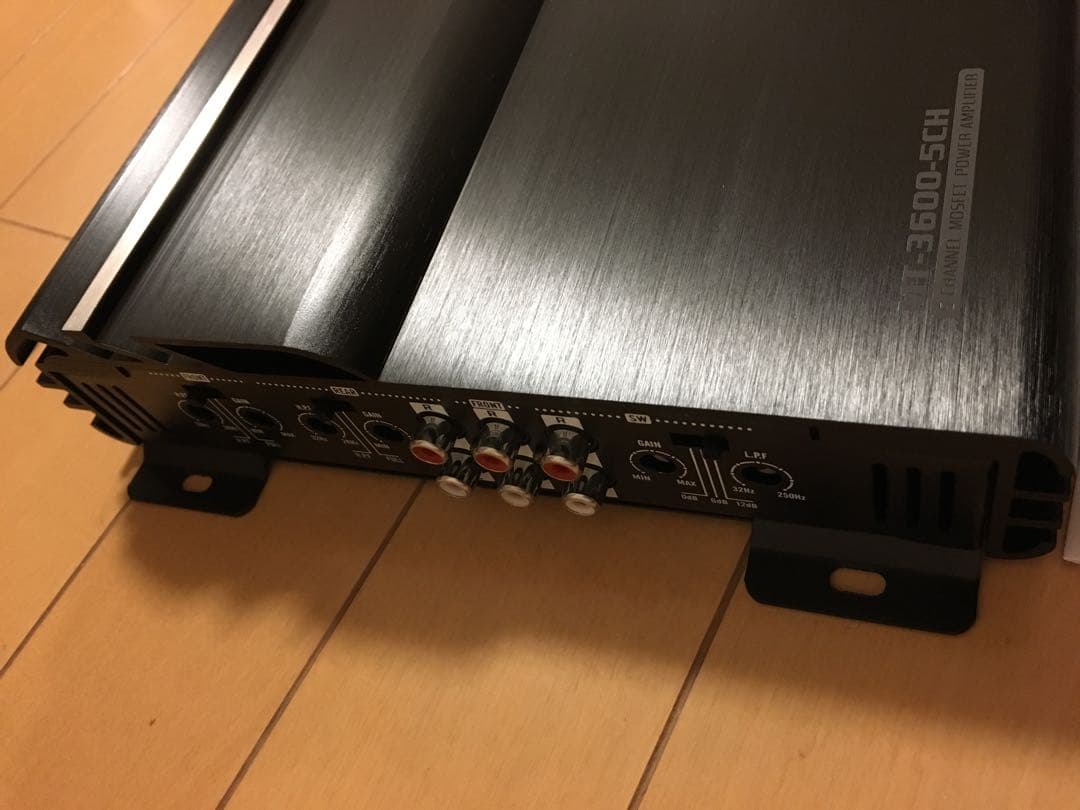 大出力パワーアンプ新品！最大5ch3600w出力可能！