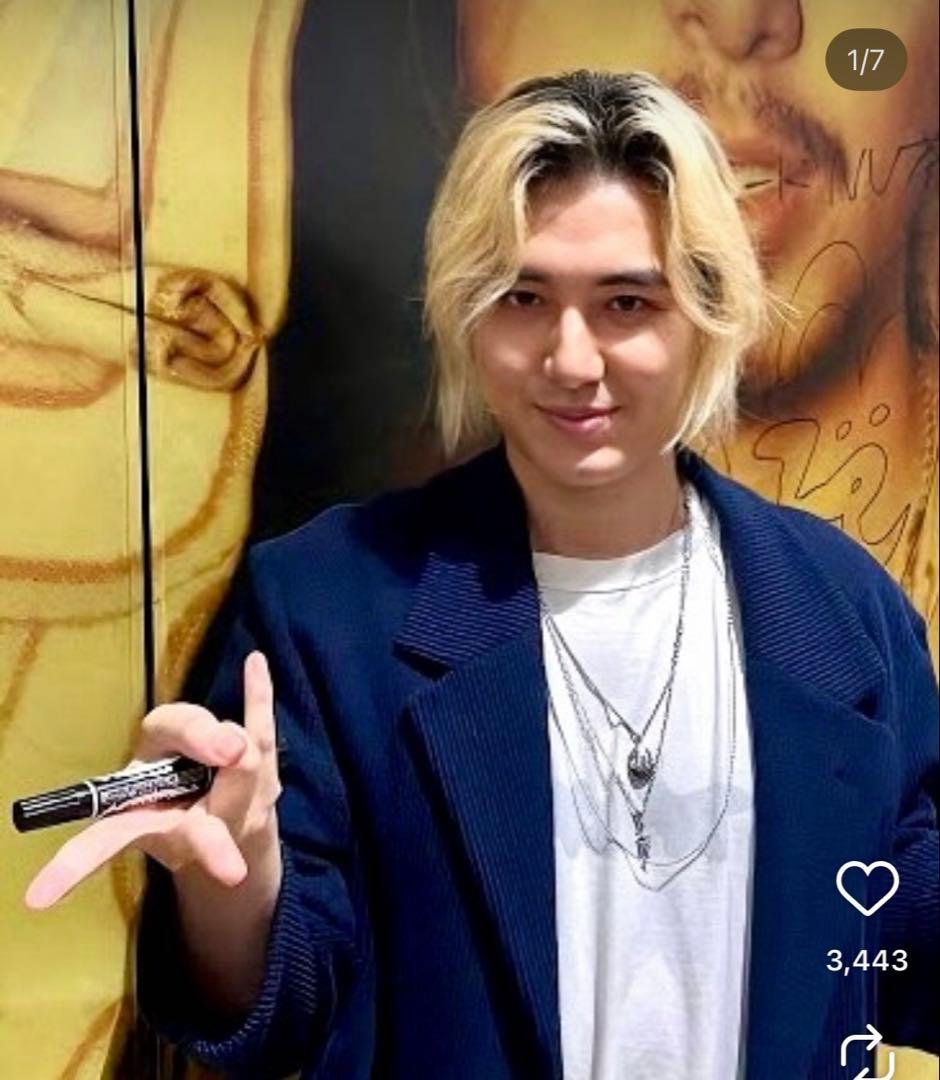 藤井風　愛用　オームロケットペンダント