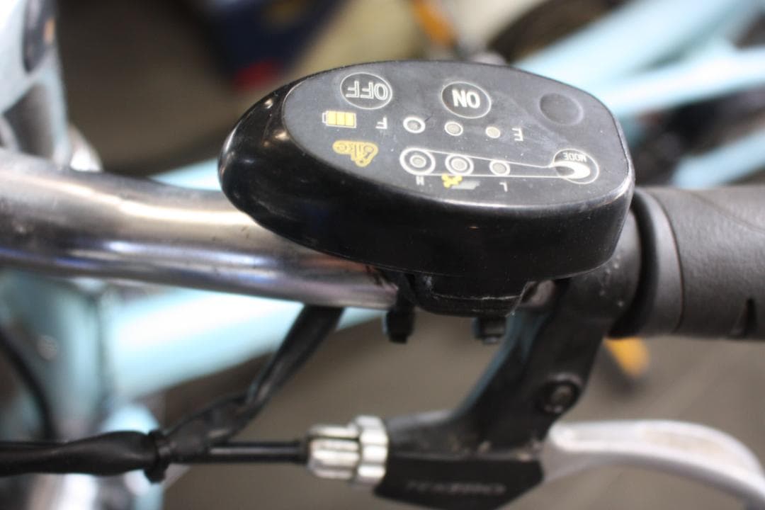 ルイガノMV-E バッテリー(2個付き）20インチ シマノ7段 ミニベロ電動