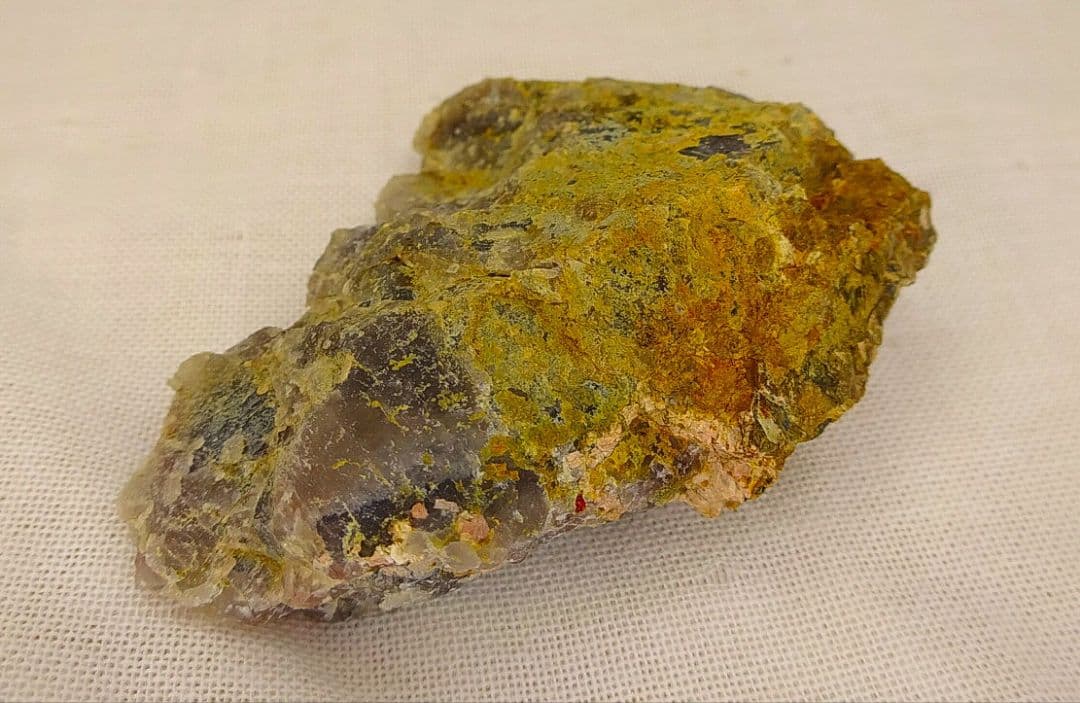 超高線量!!花貫渓谷ペグマタイト（33）