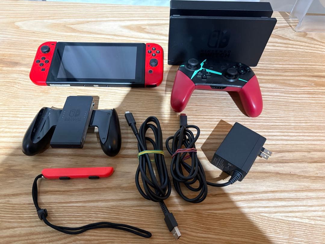 Nintendo Switch 赤/黒 本体 + コントローラー