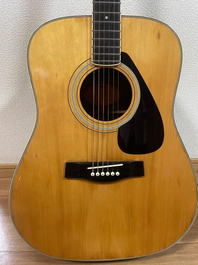 shad Yamaha FG 201カポとケース 付き