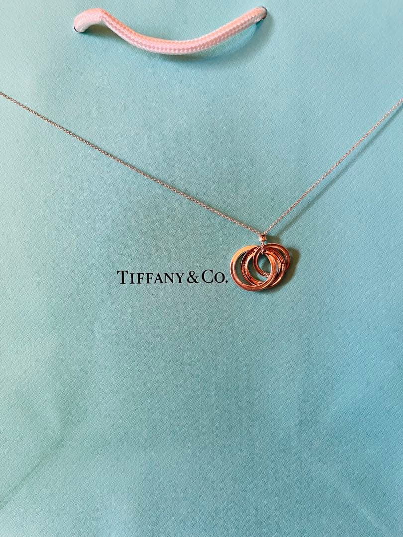 ティファニー　インターロッキングネックレス