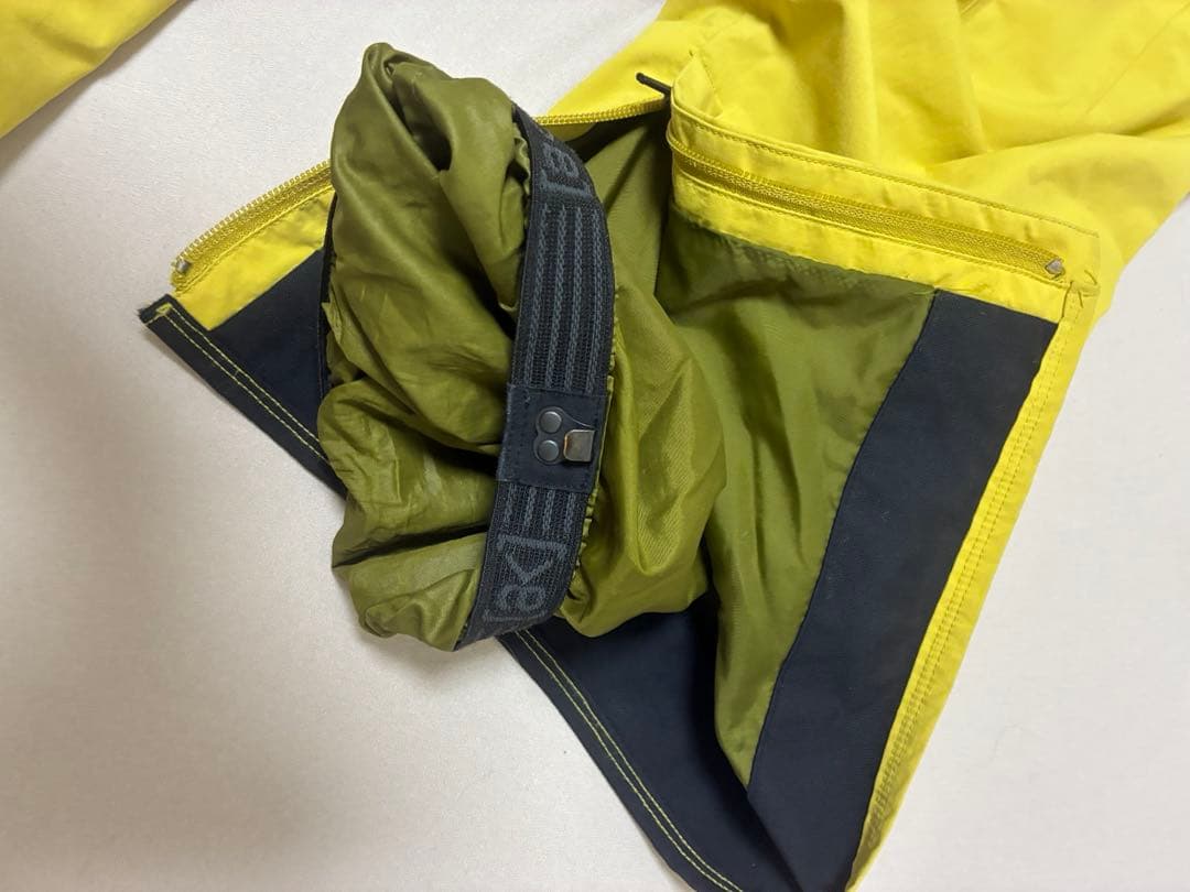 Burton ak スノーボードパンツ gore-tex Mサイズ