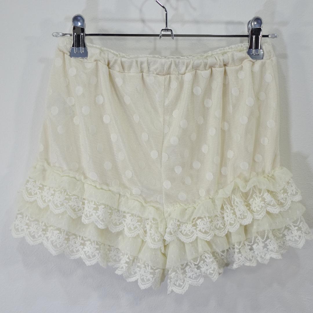 LIZ LISA フリルインナーパンツ　スカパンショートパンツ ドット柄きなりO