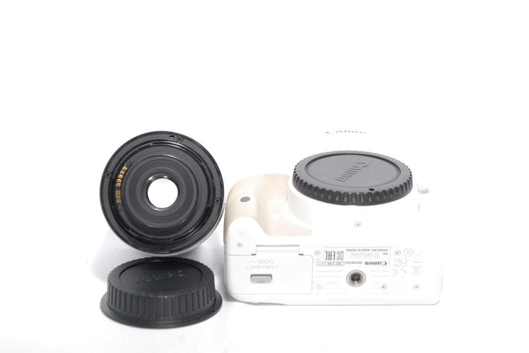 ✨Canon kiss X7✨希少カラーホワイト✨初心者モデル✨一眼レフ