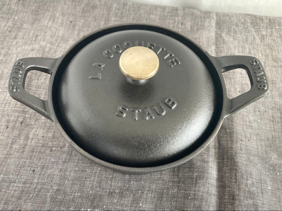 STAUB ヴィンテージ ココット　12cm 黒