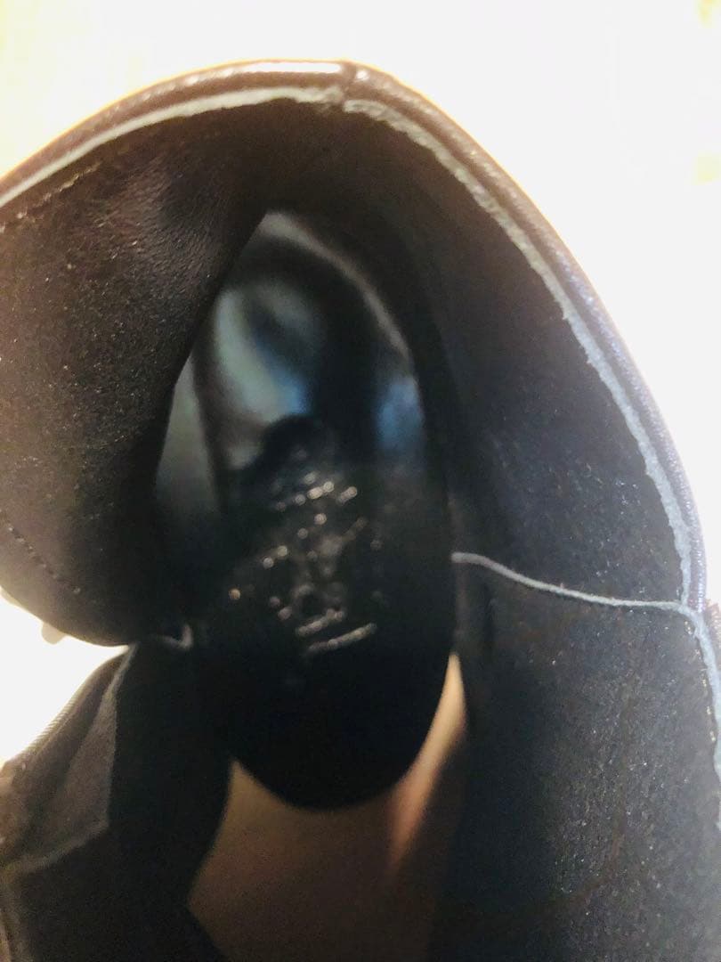 Qreal ★ ドット柄デザインショートブーツ革靴（新品タグ付）