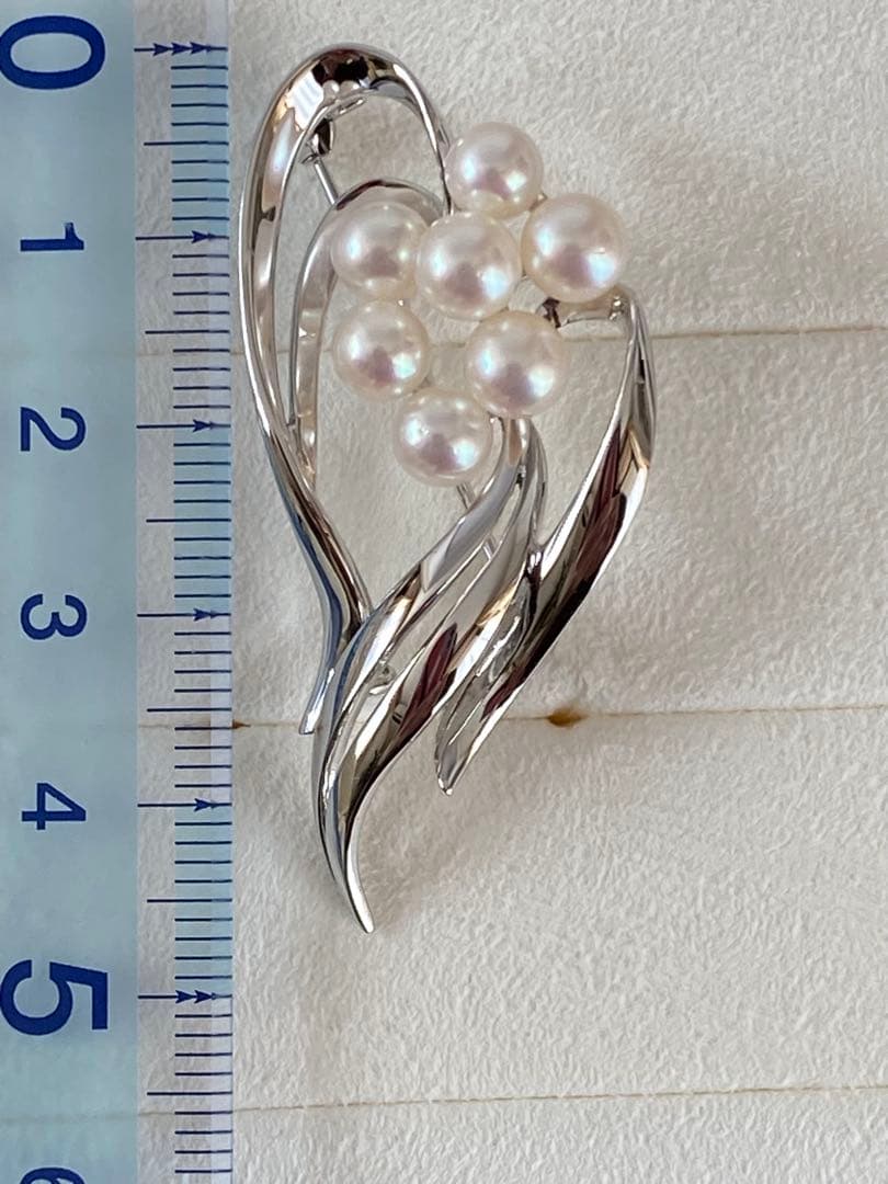 【美品】ミキモトブローチ