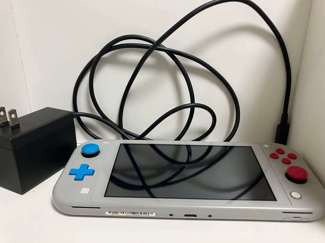 Nintendo Switch Lite ポケットモンスターモデル ジャンク