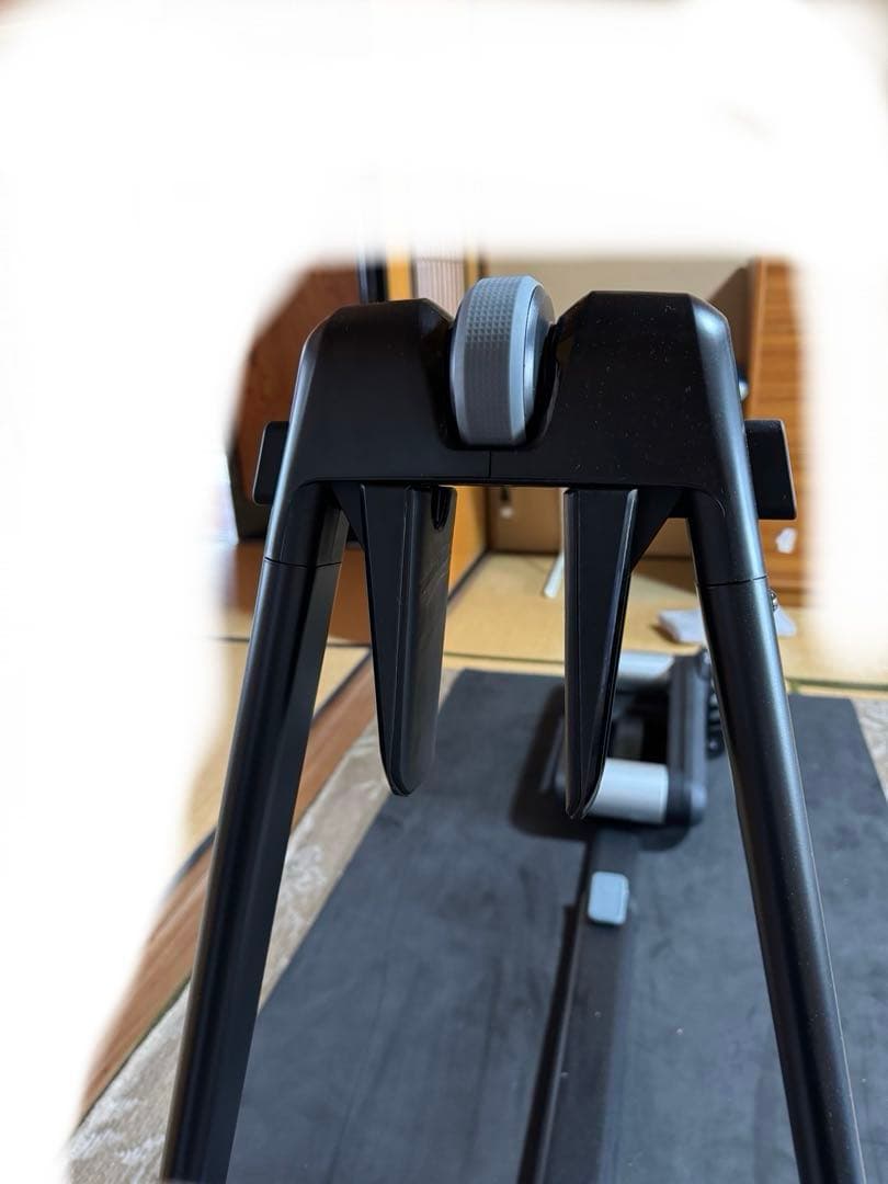 KICKR ROLLR (キッカーローラー)