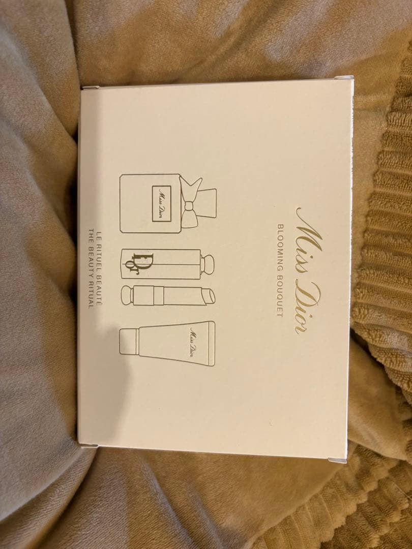 ♦︎ DIOR ミス ディオール コフレ 2023 クリスマス限定※