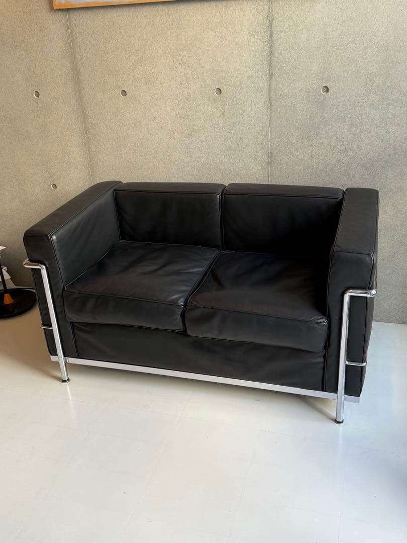 IDC大塚家具 2人掛けソファ ルコルビジェ LC2