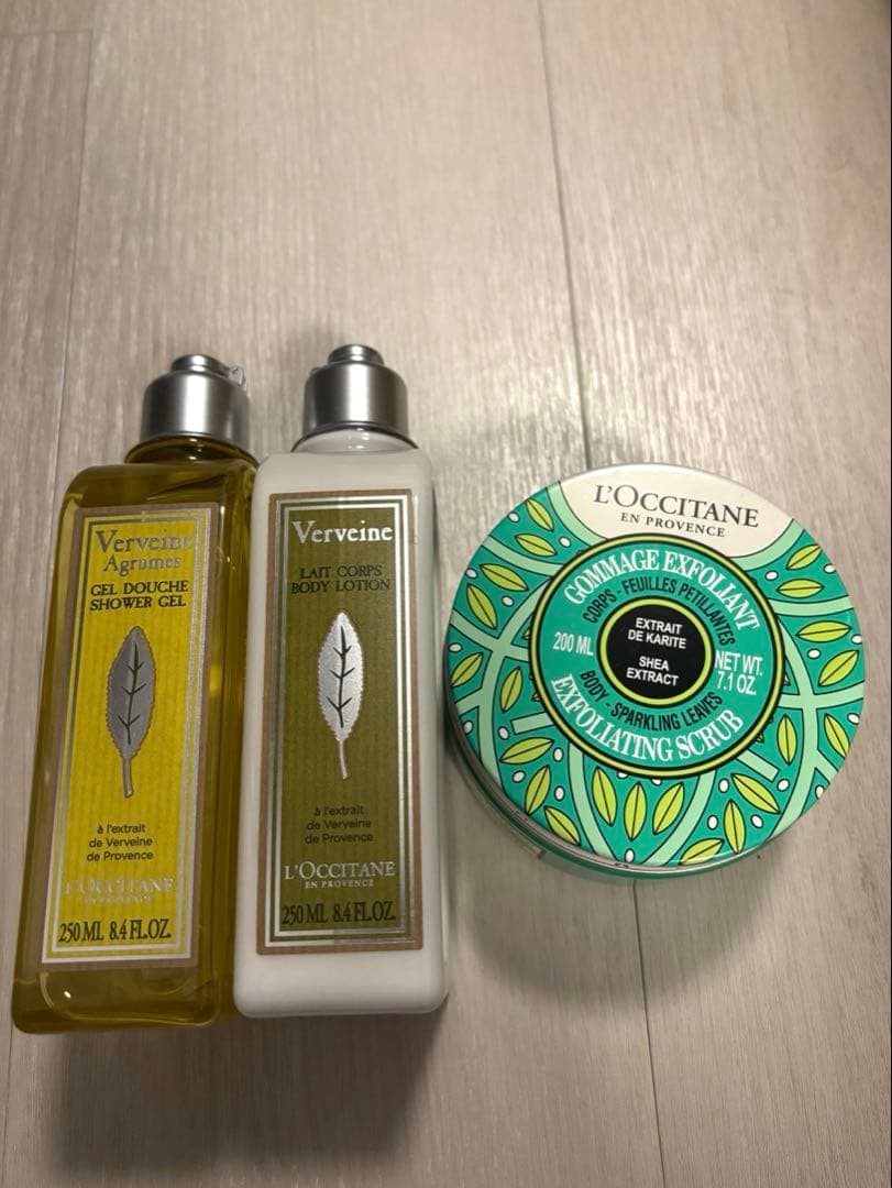 ロクシタン　ヴァーベナ　ボディローション　シャワージェル　スクラブ 3点