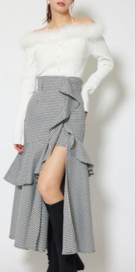 riendフリルスリットハイウエストスコートショートパンツ 秋服　冬服