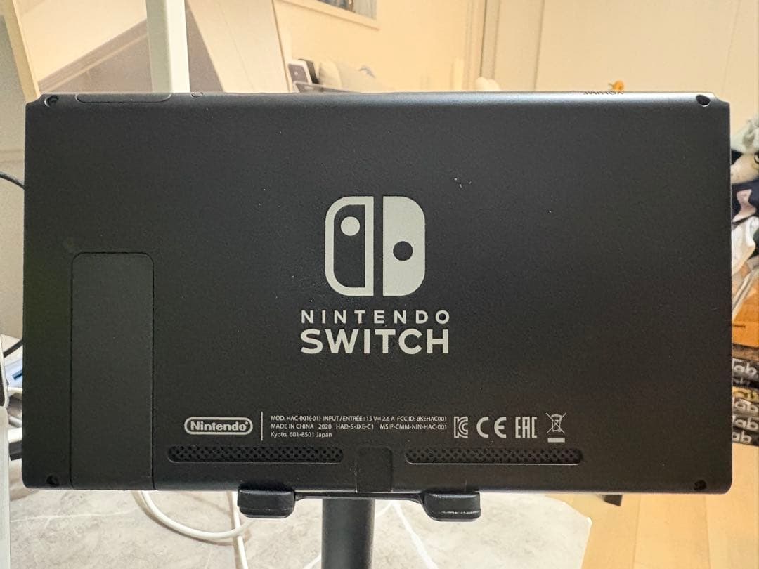 Nintendo Switch 本体 Joy-Con付き