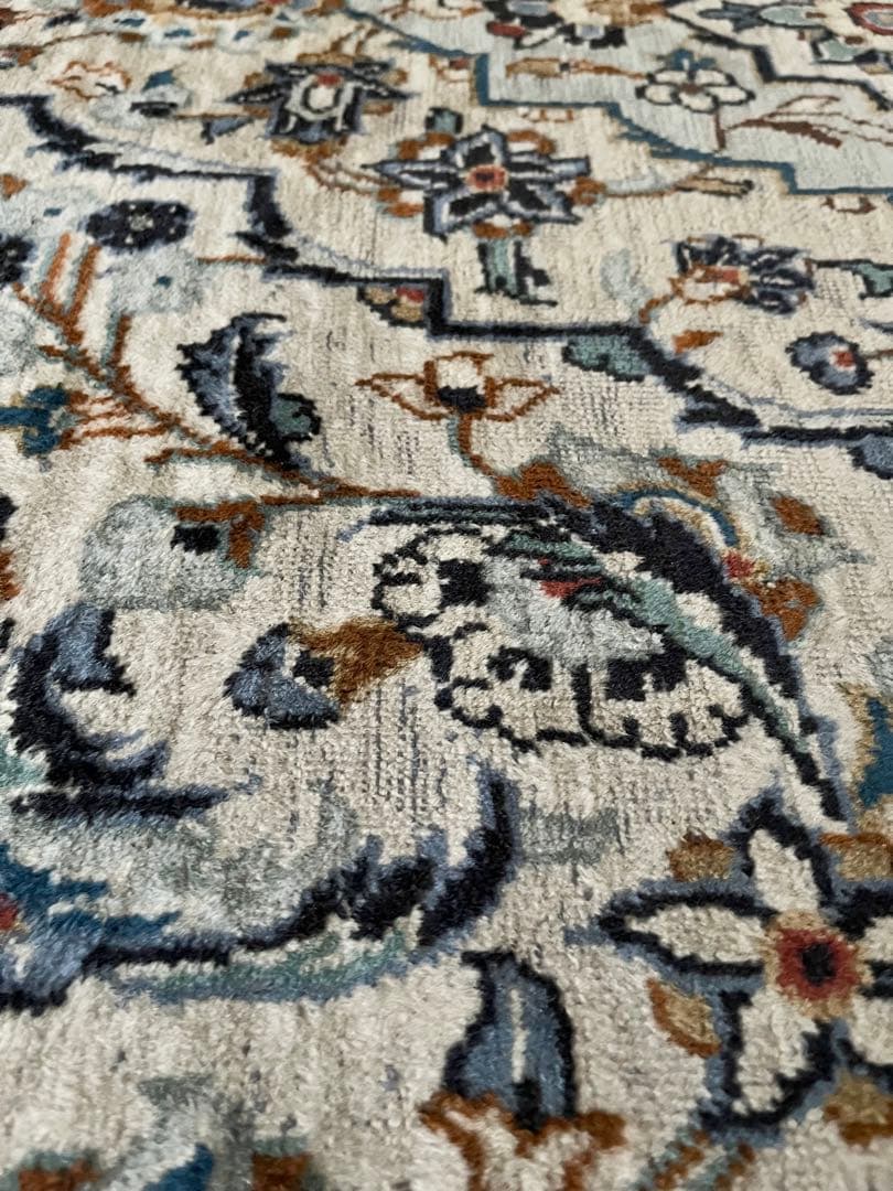 ペルシャ絨毯　カシャンウール　大判　325×197