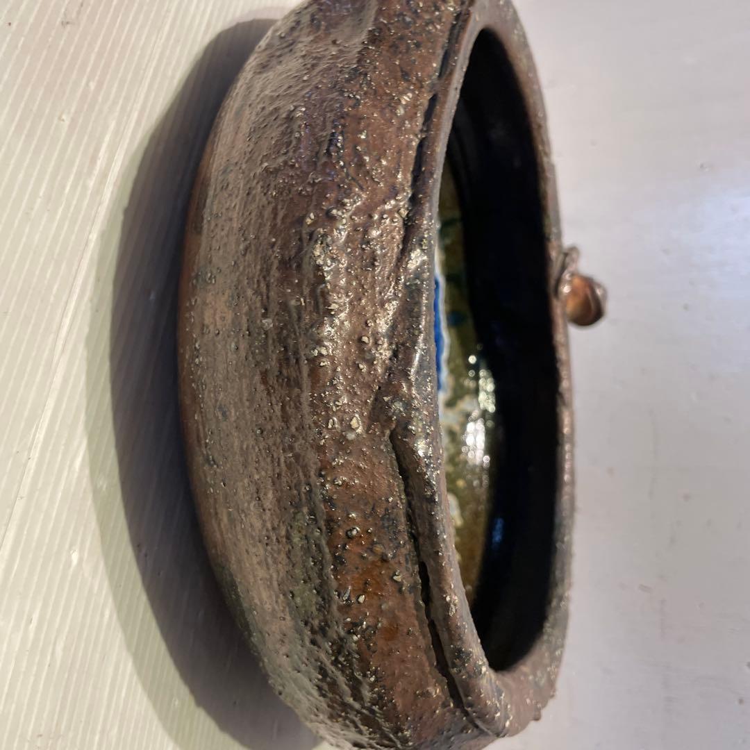 カエル付き信楽焼花器　骨董品　時代物　希少品　ヴィンテージ品　一品物　早い者勝ち