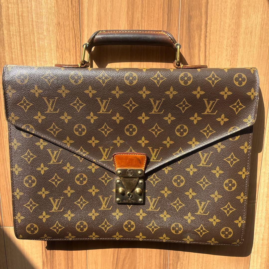 ルイヴィトン モノグラム セルヴィエット　コンセイエ最終値下げ2月20日迄