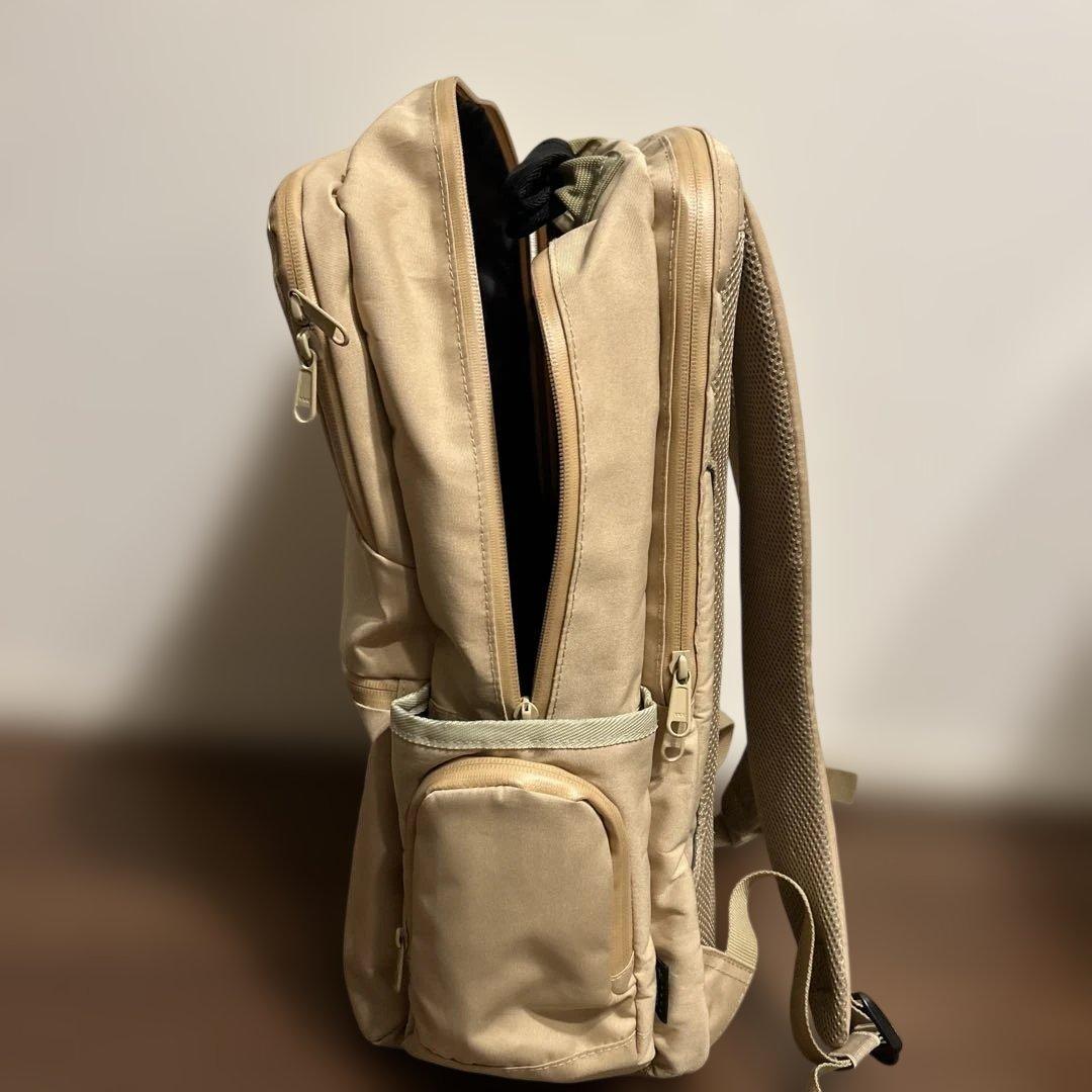 ballaholic バスケットボール用リュック ベージュ