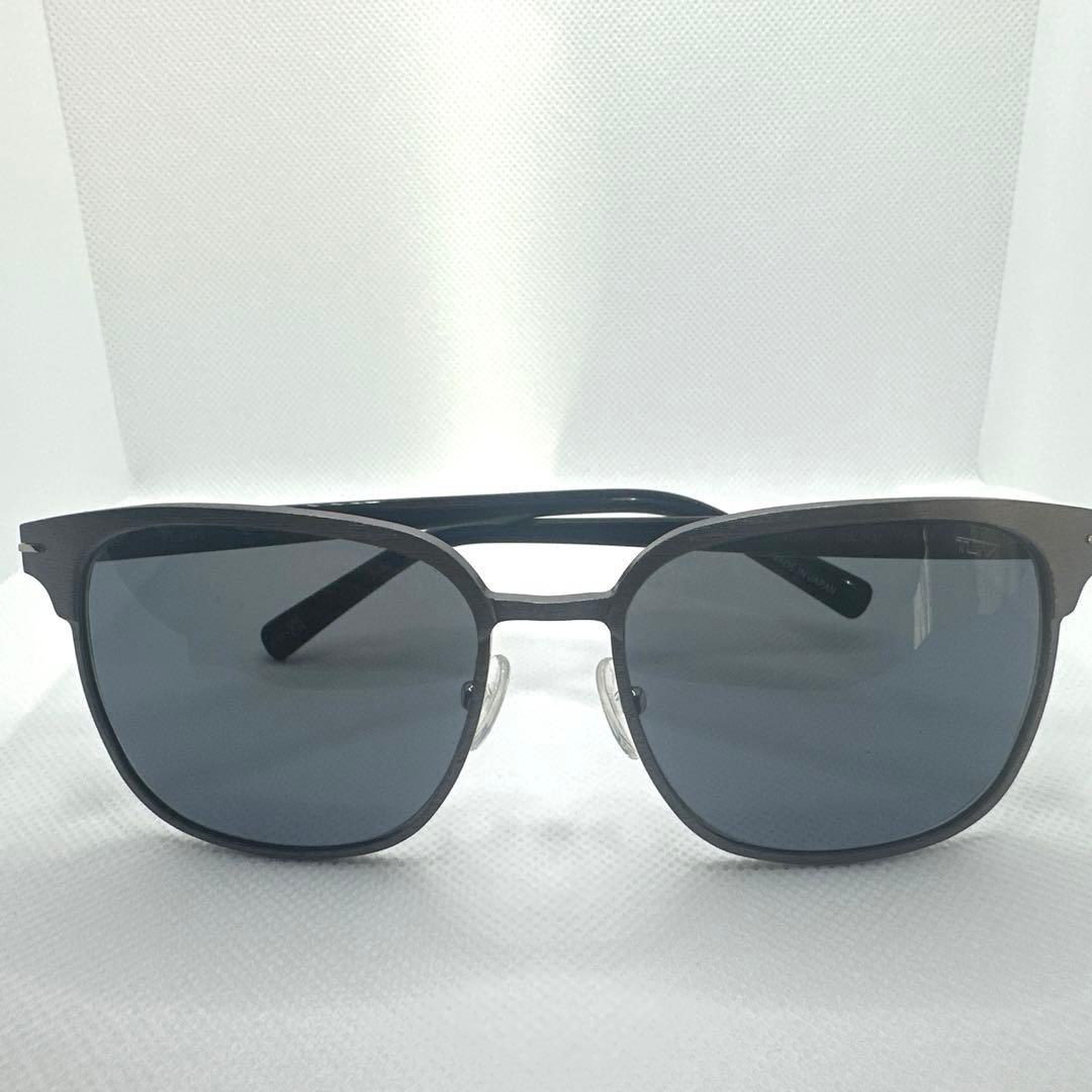 TUMI サングラス