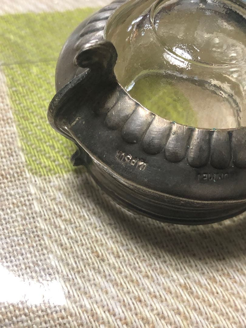 珍品 水晶用飾り台 下側から光を照らせる