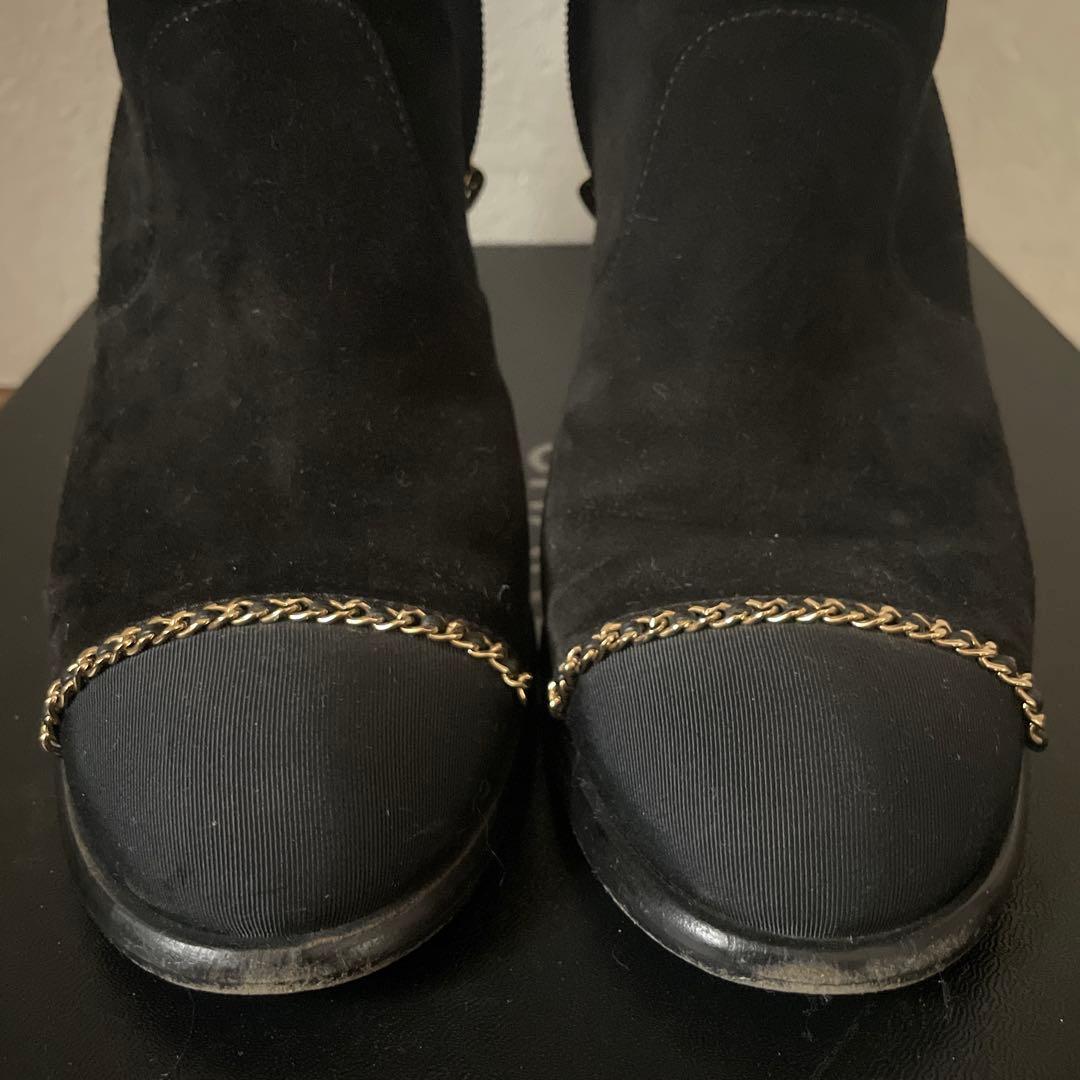 CHANEL 黒　スエード　ショートブーツ