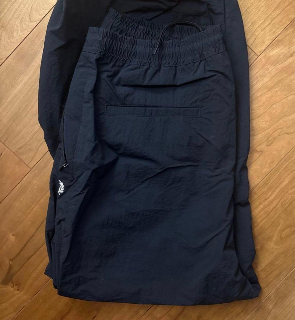 値下げ！BEAMS 別注 FRED PERRY シェルパンツ　ネイビーLサイズ