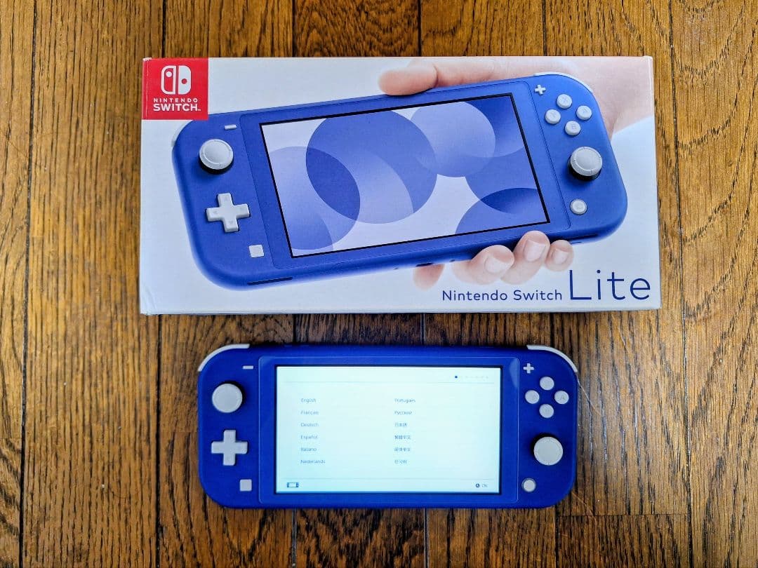 Nintendo Switch Lite ブルー　箱　充電器付き