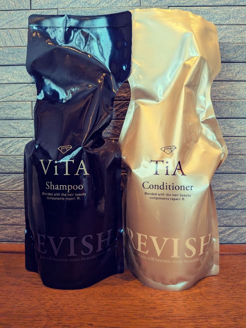 レヴィッシュヴィータシャンプー＆ティアコンディショナー700ml セット販売